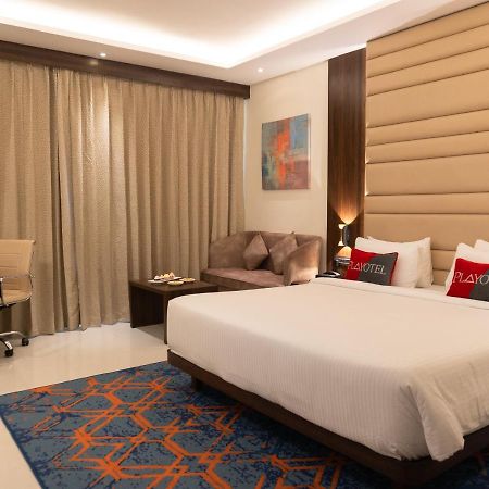 Playotel Premier Vijay Nagar Indore Eksteriør billede