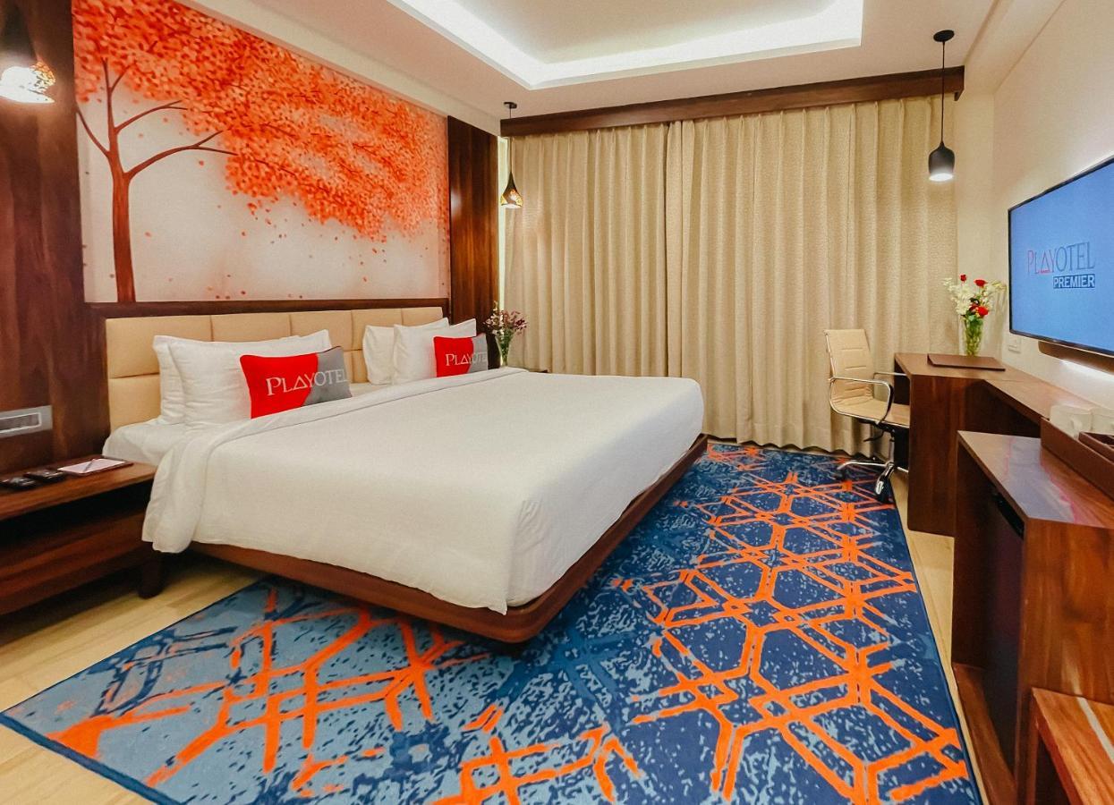 Playotel Premier Vijay Nagar Indore Eksteriør billede